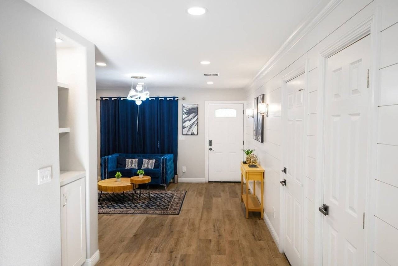 451 E Lincoln Ave #1471809P - Photo 6 of 50