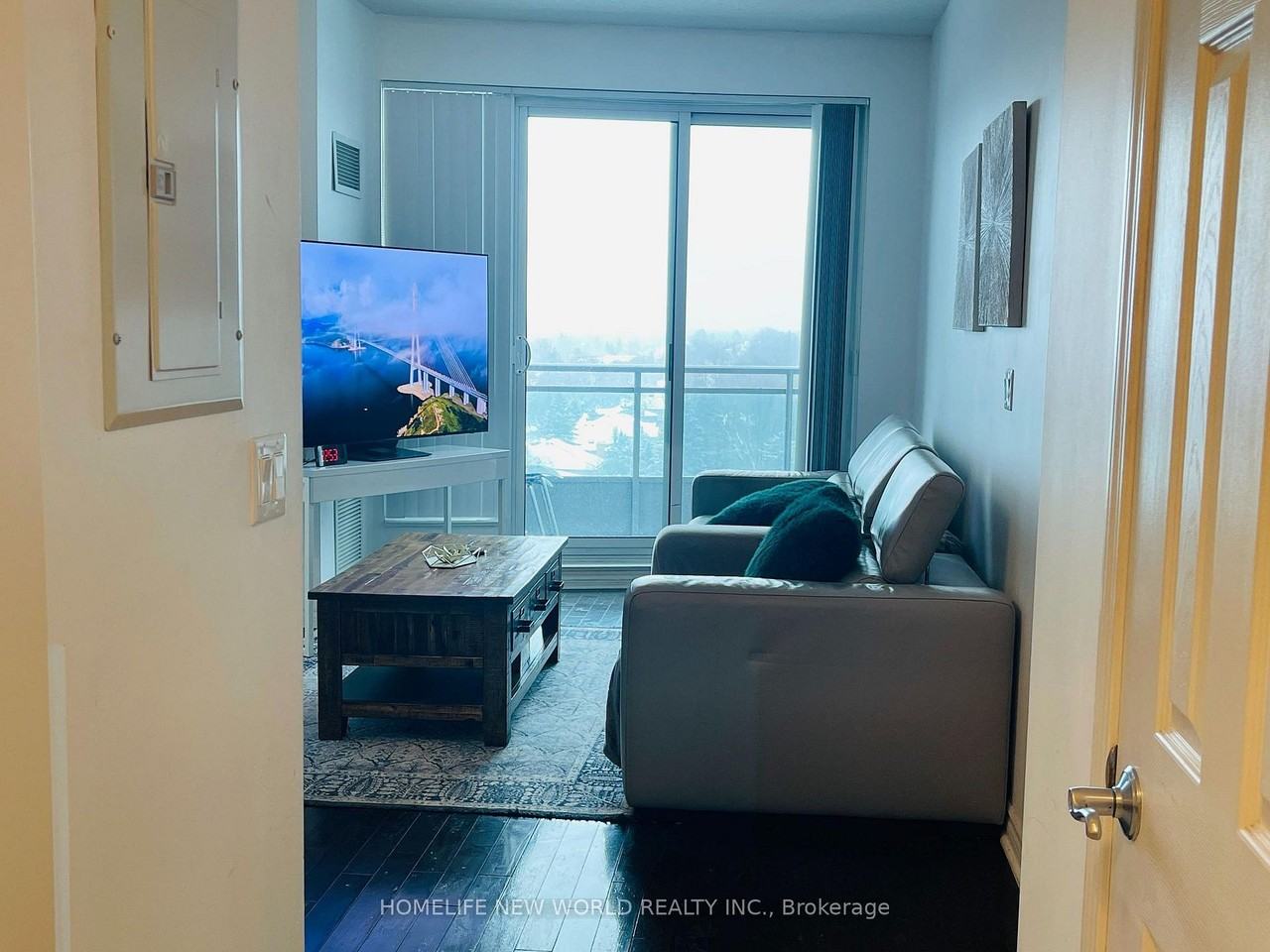 18 Holmes Avenue - Photo 3 of 11