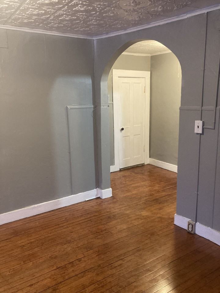 87 South Main Street - Photo 3 of 6