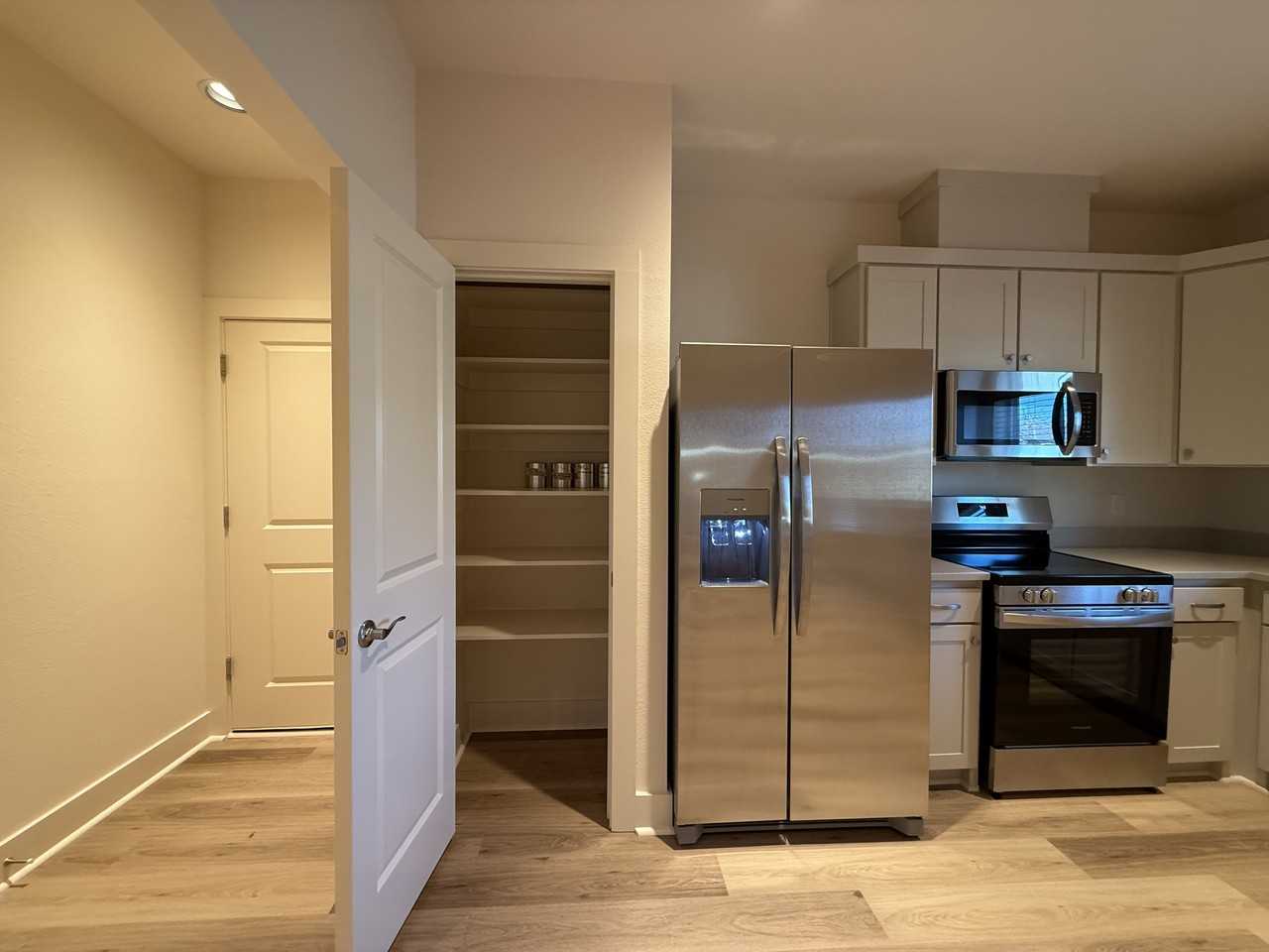 104 Kirkland Street - Photo 7 of 30