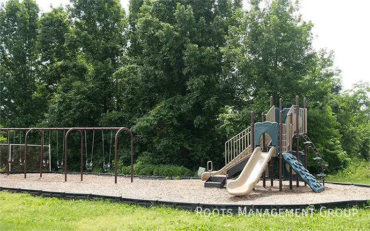 119 Sparrow Dr #119 - Photo 3 of 4