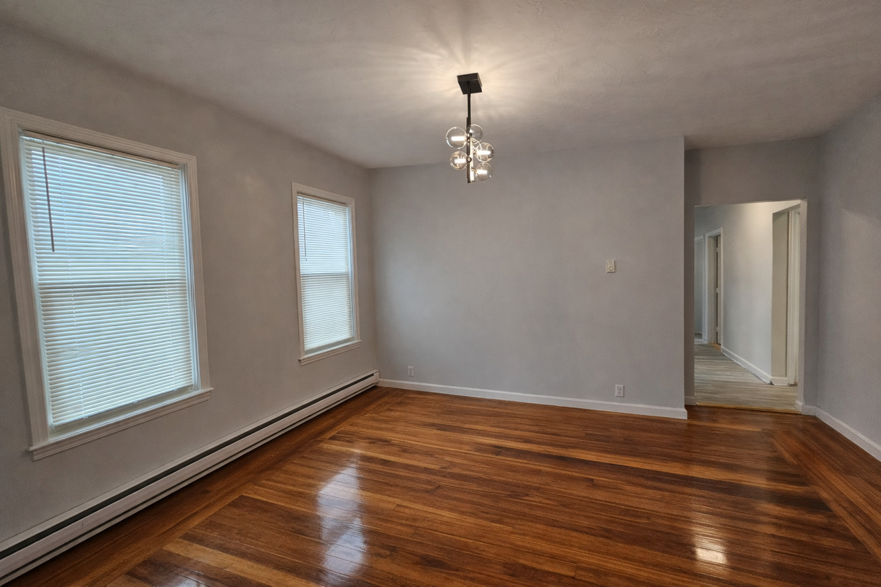 77 Dunham Street #2 - Photo 6 of 7