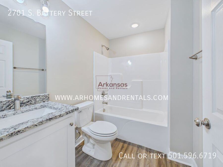 2701 S Battery St - Photo 6 of 12