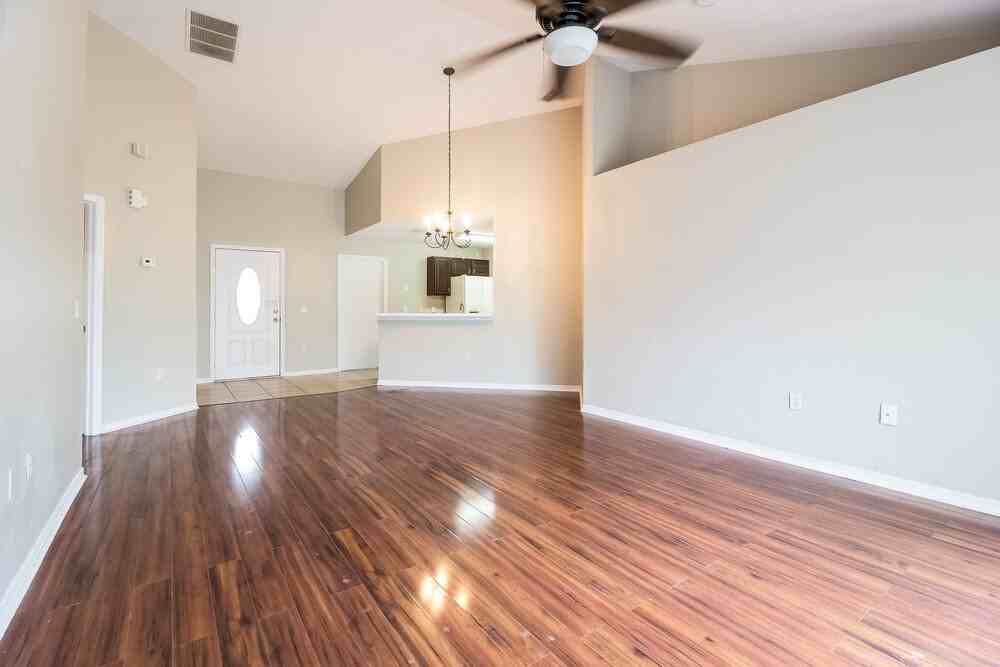 3355 Kelsey Ln - Photo 2 of 15