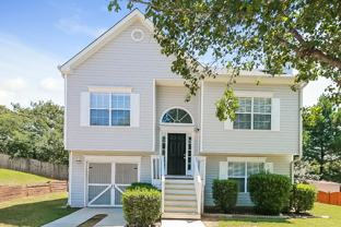 4420 Roche St - Photo 1 of 1