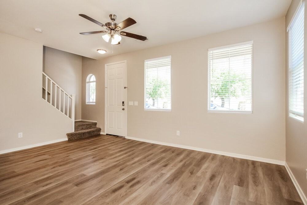 6609 W Monroe St - Photo 5 of 20