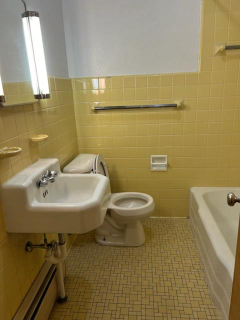 126 E Fairmount Ave #2 - Photo 3 of 5