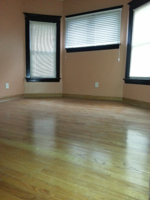 300 N Lockwood Ave #2 - Photo 5 of 7