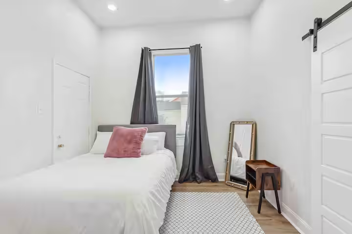 1745 N Rocheblave St - Photo 7 of 10