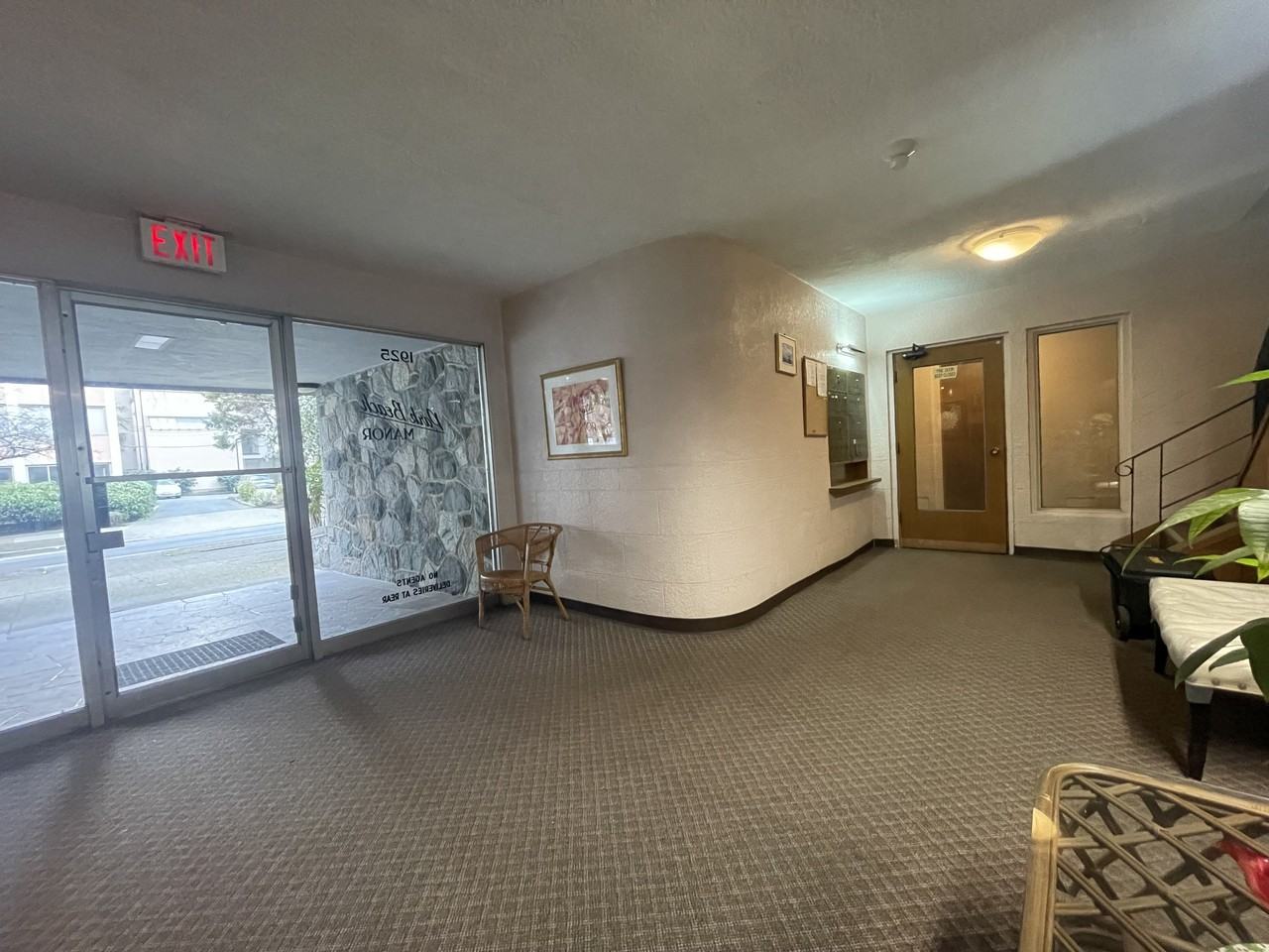 1925 Nelson Street #002 - Photo 6 of 16