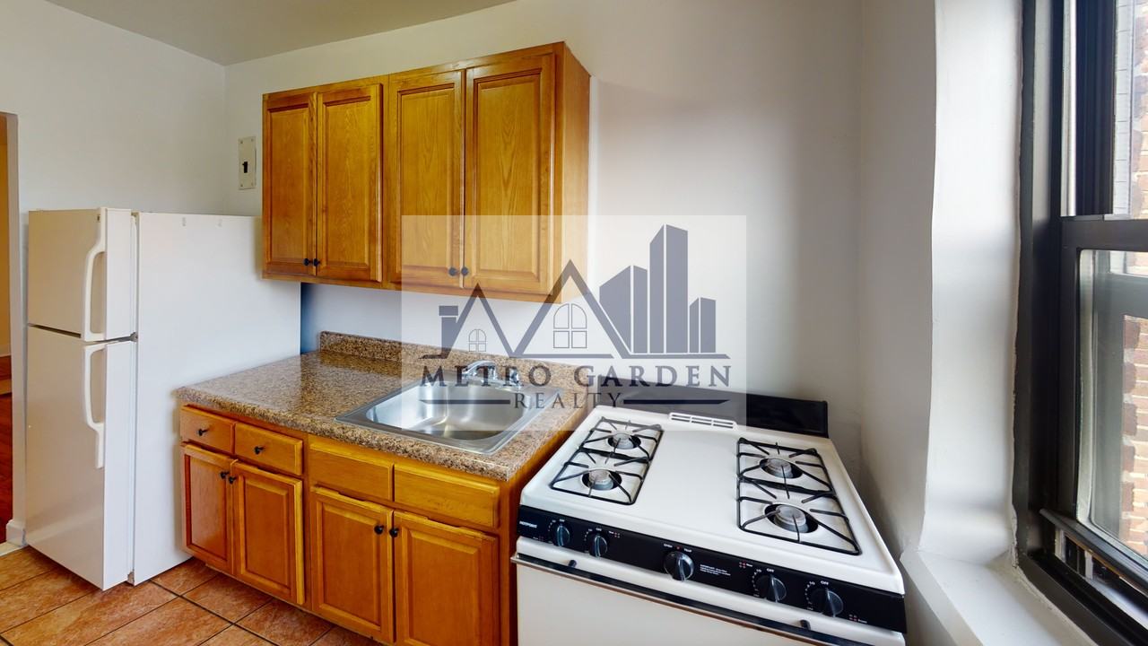 6709 Woodhaven Boulevard #1C - Photo 5 of 21