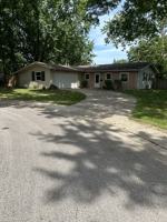 featured image of 19 Eton Ct