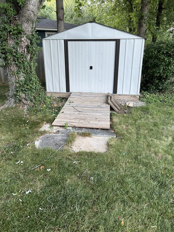 19 Eton Ct - Photo 3 of 21