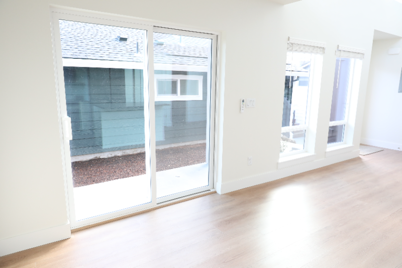 12907 Se Ridgecrest Rd - Photo 4 of 28