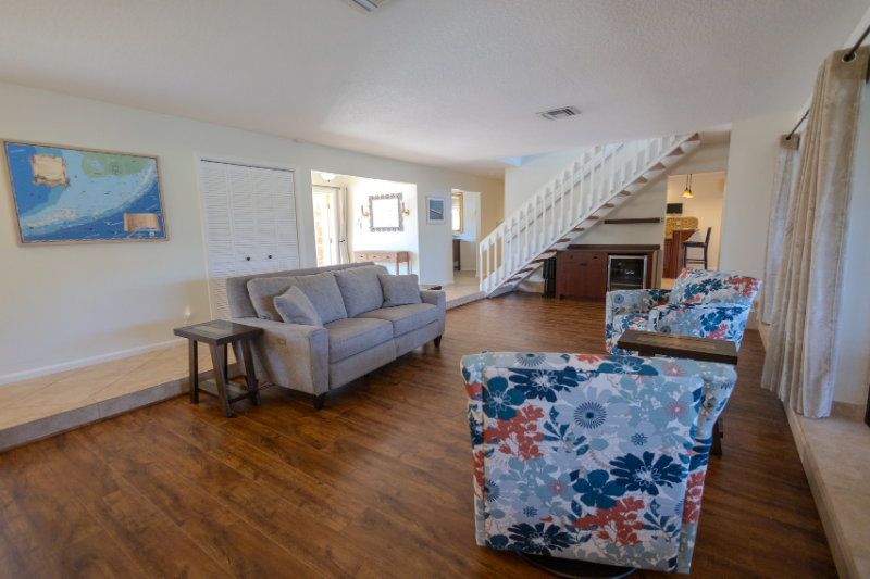 12 Marlwood Ln - Photo 2 of 20