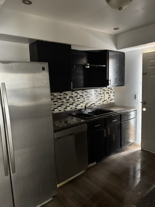 402 Jamestown Way - Photo 5 of 11