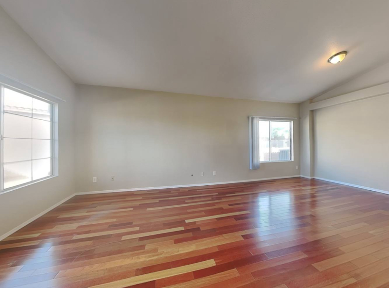 2508 N Silverado - Photo 2 of 11