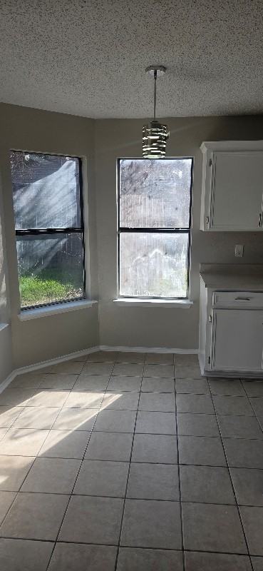 2710 Willow Springs Rd - Photo 2 of 11