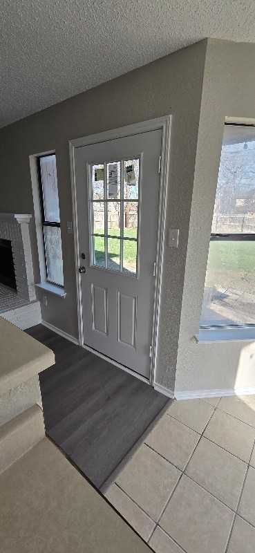 2710 Willow Springs Rd - Photo 3 of 11