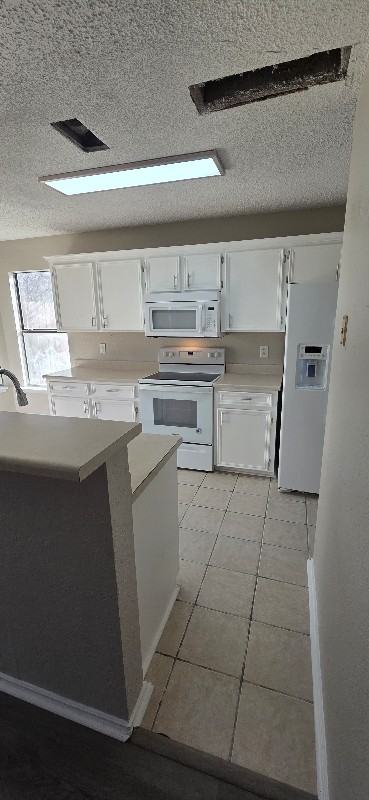 2710 Willow Springs Rd - Photo 6 of 11