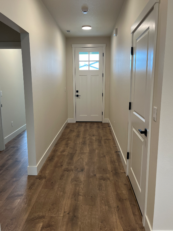 629 Nw 34th Ct - Photo 2 of 16