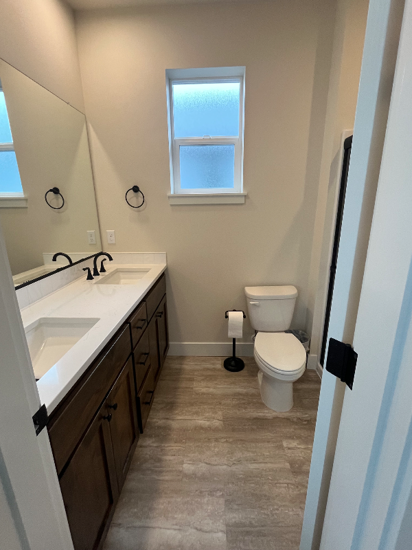 629 Nw 34th Ct - Photo 7 of 16