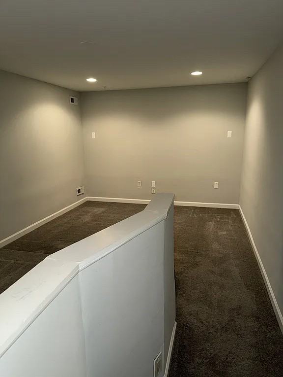 1611 Albert Dr - Photo 2 of 16