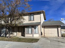 featured image of 1421 Cimarron Ct #1