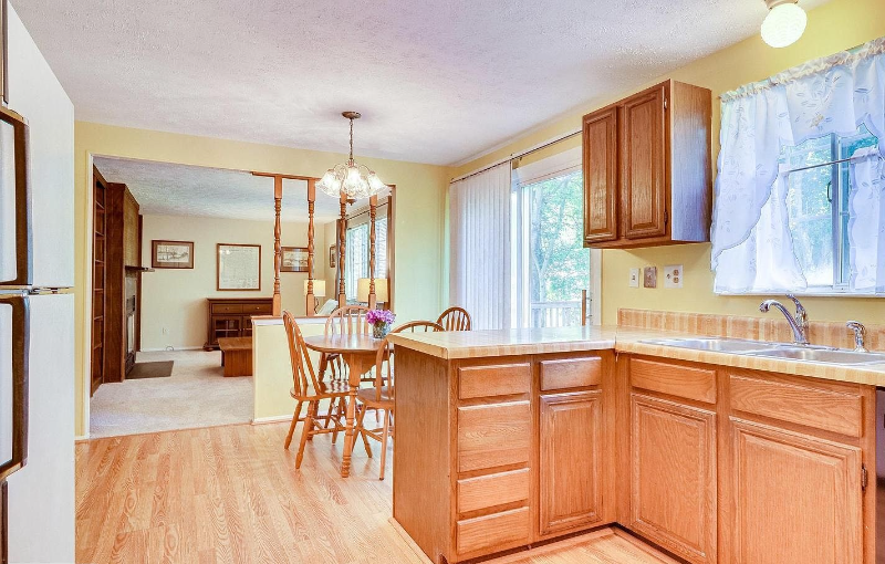 9417 Mirror Pond Dr - Photo 5 of 20