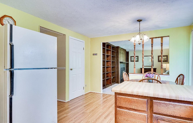 9417 Mirror Pond Dr - Photo 7 of 20