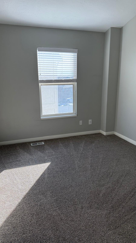 365 Eastnorth - Photo 6 of 19