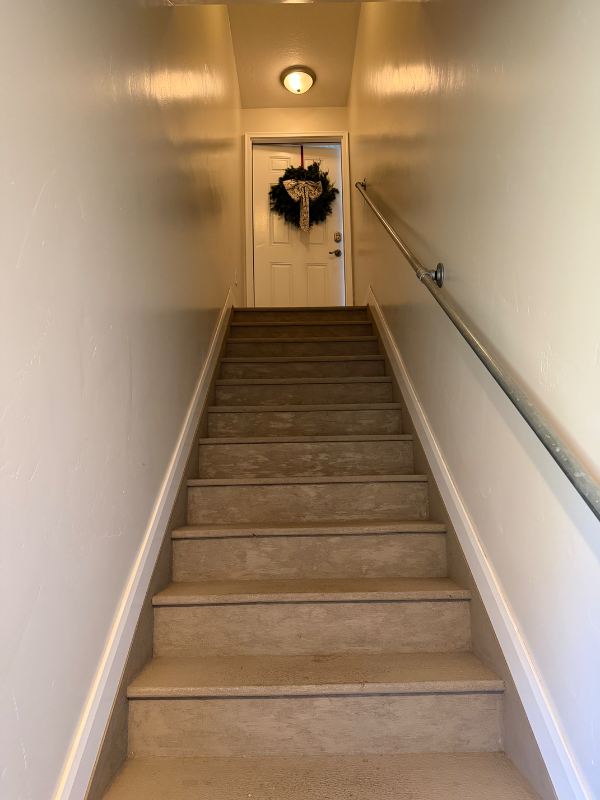 1185 Westsouth - Photo 2 of 6