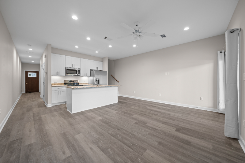 165 Pebble Beach Pl #2D - Photo 2 of 20