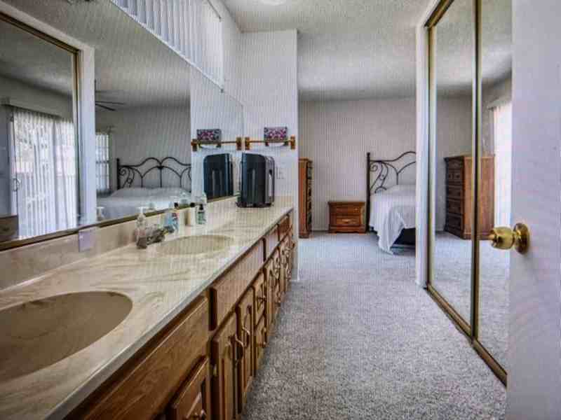 11639 Hallwood Dr - Photo 6 of 15