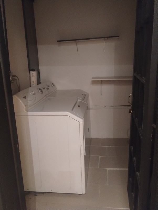 1942 W Division St #2R - Photo 4 of 14