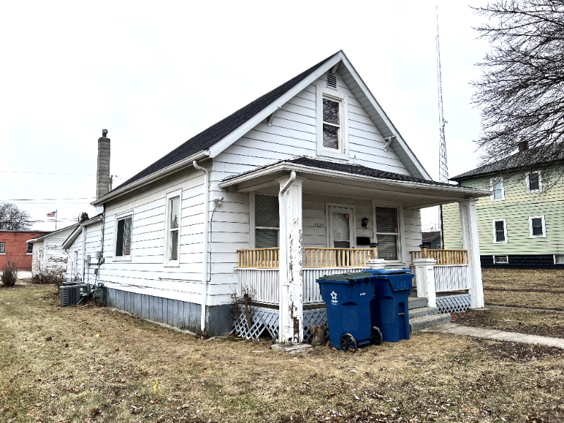 3323 Halsted St - Photo 2 of 17