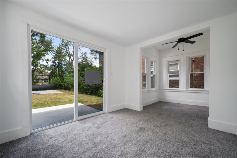 2934 Virginia Park St - Photo 6 of 14