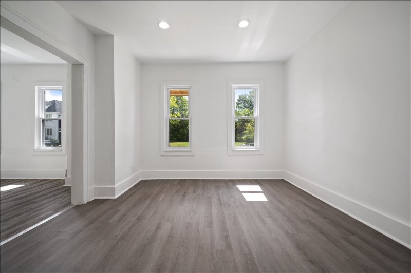 2934 Virginia Park St - Photo 7 of 14