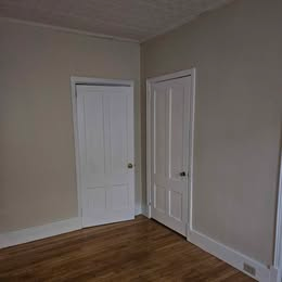 13 Pennacook St #2 - Photo 3 of 8