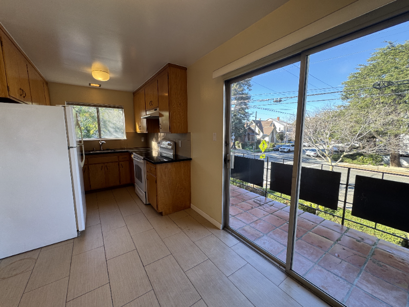 860 Prospect Row #2 - Photo 5 of 11