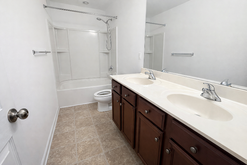 4807 William Caldwell Ave - Photo 6 of 10