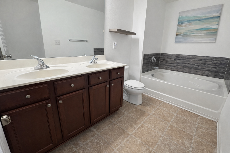 4807 William Caldwell Ave - Photo 7 of 10