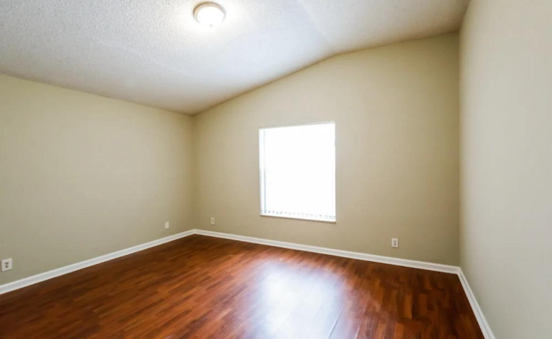 22 Save - Photo 5 of 7