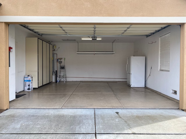 1000 Orleans Ct - Photo 6 of 19