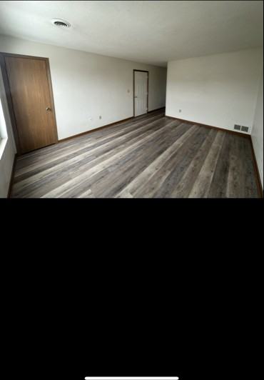 262 3rd St #2ndFL - Photo 5 of 19