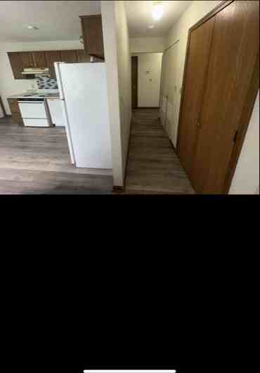 262 3rd St #2ndFL - Photo 6 of 19