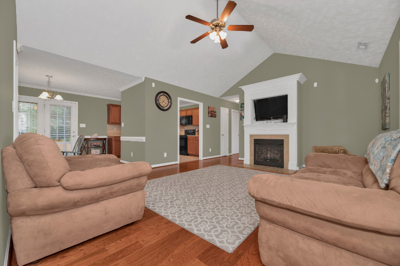 207 Batesfield Dr - Photo 5 of 19