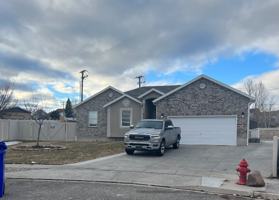 featured image of 6222 S Waller Ln