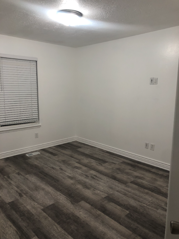 6222 S Waller Ln - Photo 4 of 17