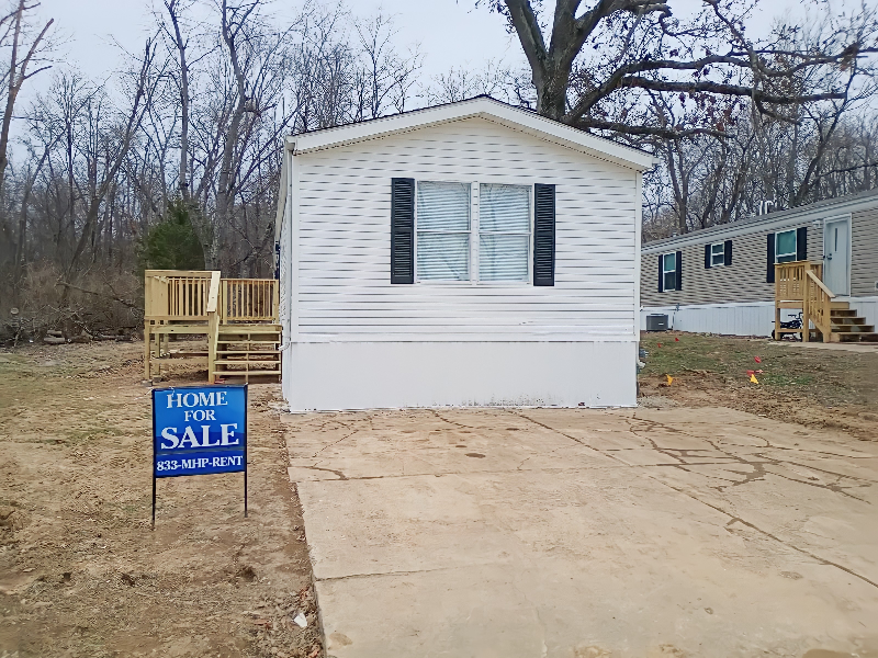 94 Deerwood Park - Photo 3 of 12